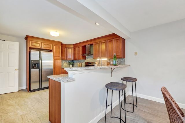 35 Mitchell Grant Way 35, Bedford, MA 01730