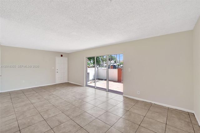 3200 Coral Springs Dr 106, Coral Springs, FL 33065