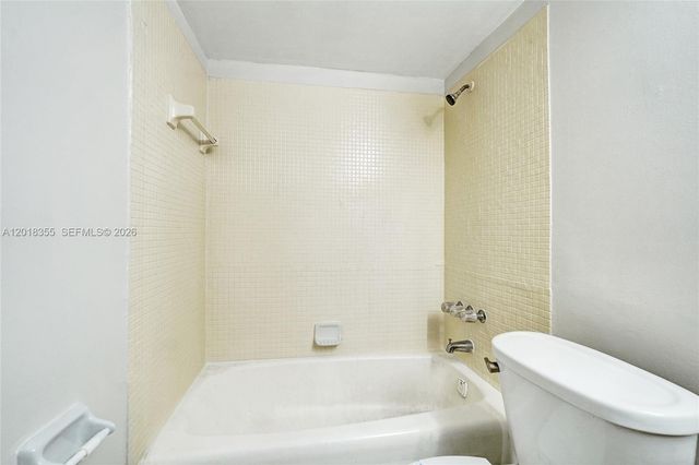 3200 Coral Springs Dr 106, Coral Springs, FL 33065