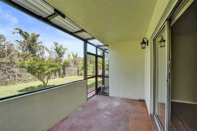3200 Coral Springs Dr 106, Coral Springs, FL 33065