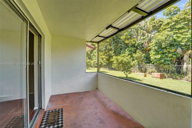3200 Coral Springs Dr 106, Coral Springs, FL 33065