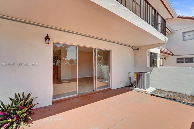 3200 Coral Springs Dr 106, Coral Springs, FL 33065
