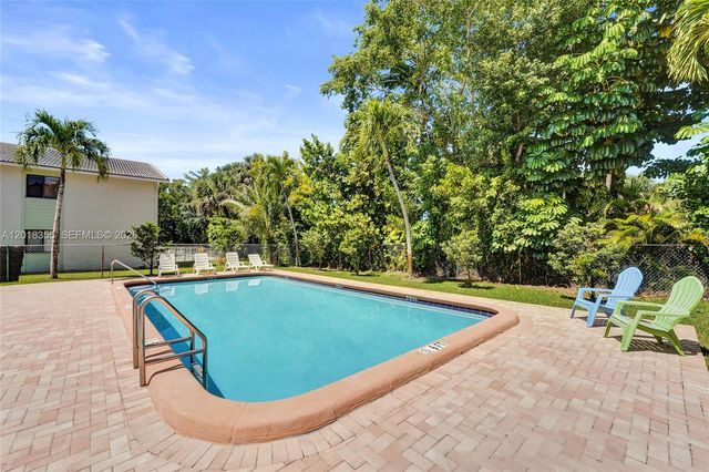 3200 Coral Springs Dr 106, Coral Springs, FL 33065