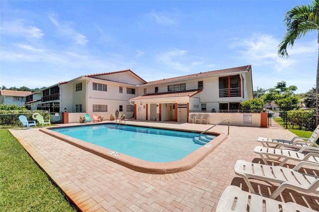 3200 Coral Springs Dr 106, Coral Springs, FL 33065