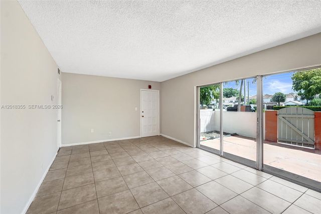 3200 Coral Springs Dr 106, Coral Springs, FL 33065