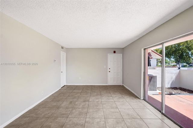 3200 Coral Springs Dr 106, Coral Springs, FL 33065