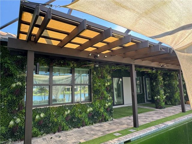 3995 Pegasus WAY, Naples, FL 34120