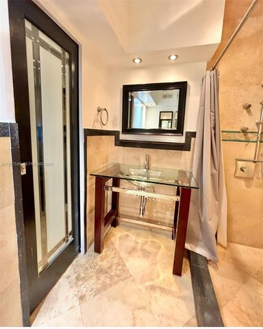 2666 Tigertail Ave 114, Miami, FL 33133