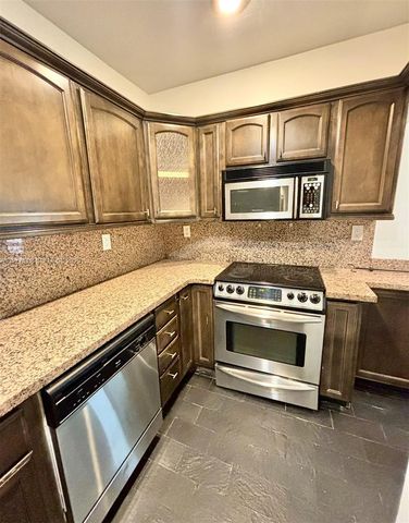 2666 Tigertail Ave 114, Miami, FL 33133