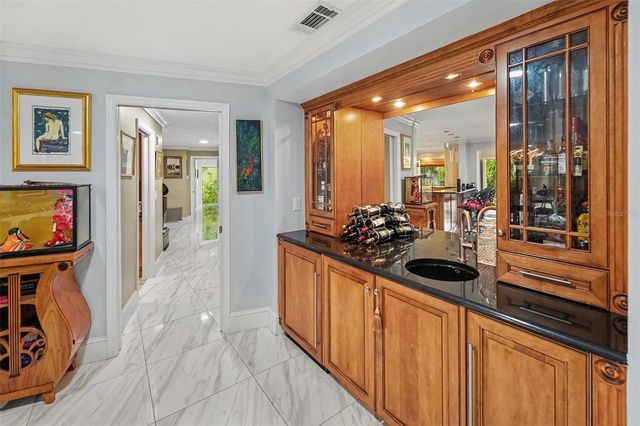 2300 KENT DRIVE, Largo, FL 33774