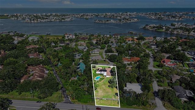 2300 KENT DRIVE, Largo, FL 33774