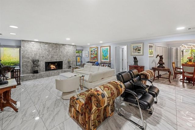 2300 KENT DRIVE, Largo, FL 33774