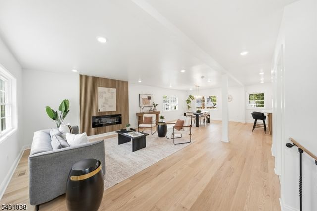212 Browning Ave, Elizabeth City, NJ 07208