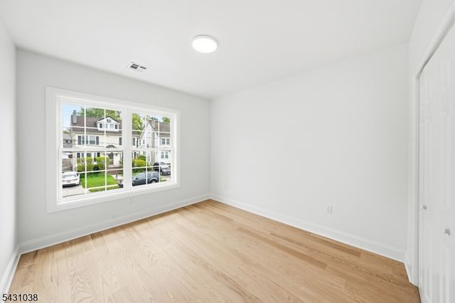 212 Browning Ave, Elizabeth City, NJ 07208