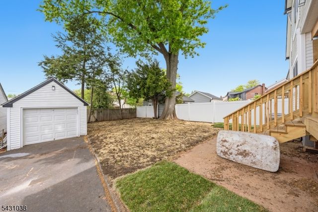 212 Browning Ave, Elizabeth City, NJ 07208