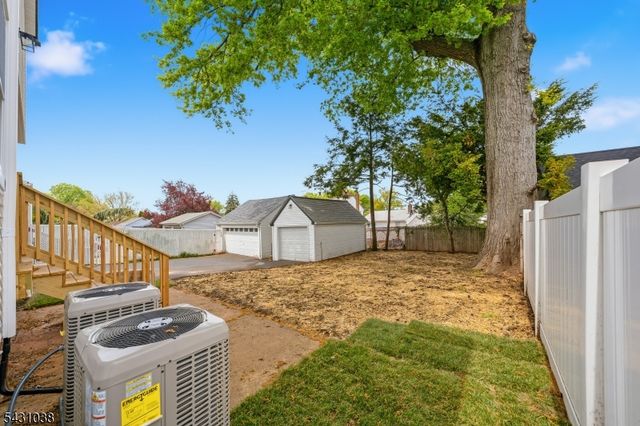 212 Browning Ave, Elizabeth City, NJ 07208