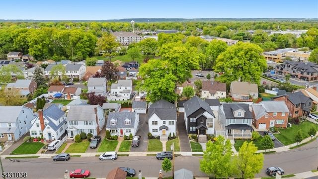 212 Browning Ave, Elizabeth City, NJ 07208