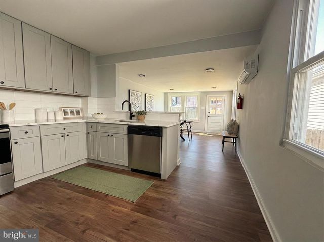230 SPRING ST, Bordentown, NJ 08505