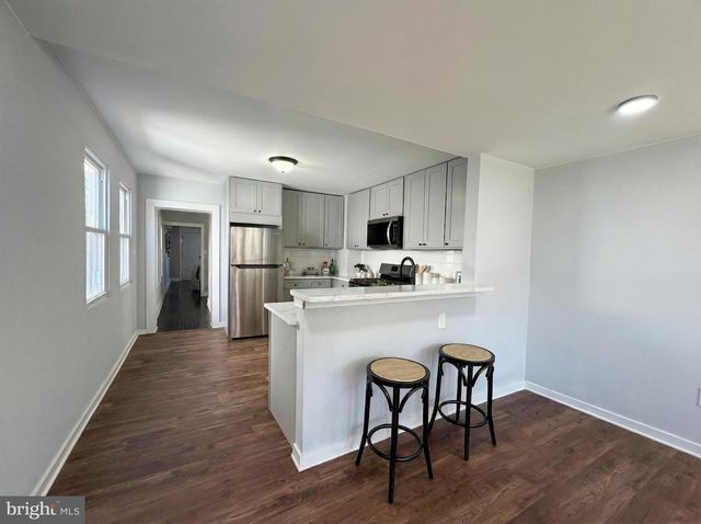 230 SPRING ST, Bordentown, NJ 08505