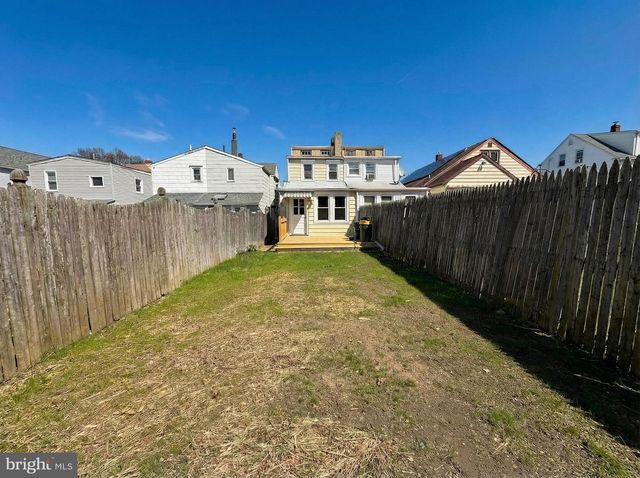 230 SPRING ST, Bordentown, NJ 08505