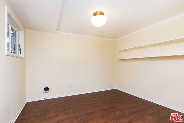 2091 Roosevelt Avenue, Altadena, CA 91001