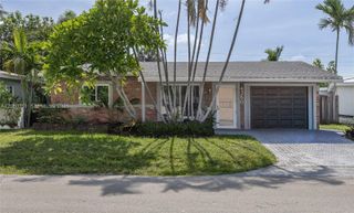 4260 NE 1st Terrace, Oakland Park, FL 33334