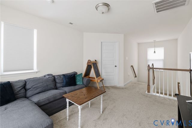 17019 Thornapple Ct, Moseley, VA 23120