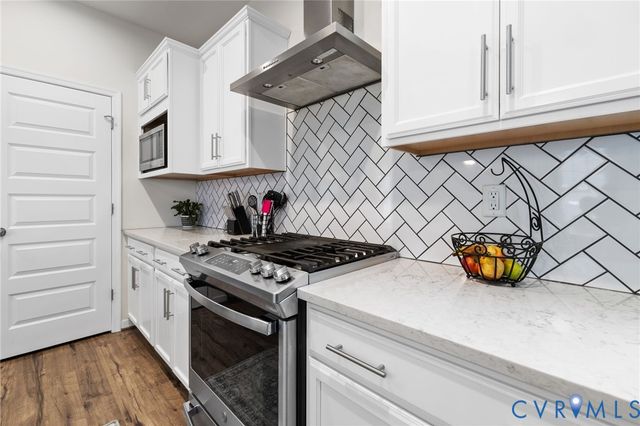 17019 Thornapple Ct, Moseley, VA 23120