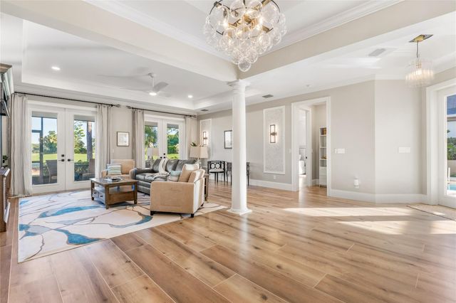 838 Carolina Cir, Vero Beach, FL 32962