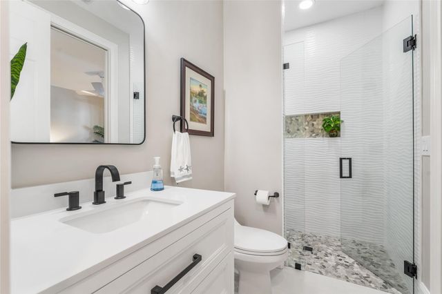 838 Carolina Cir, Vero Beach, FL 32962