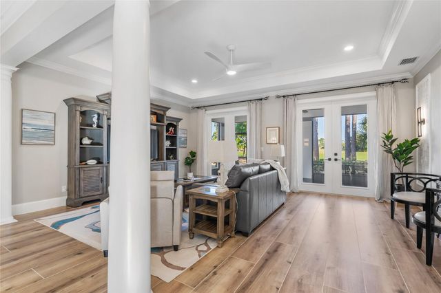 838 Carolina Cir, Vero Beach, FL 32962