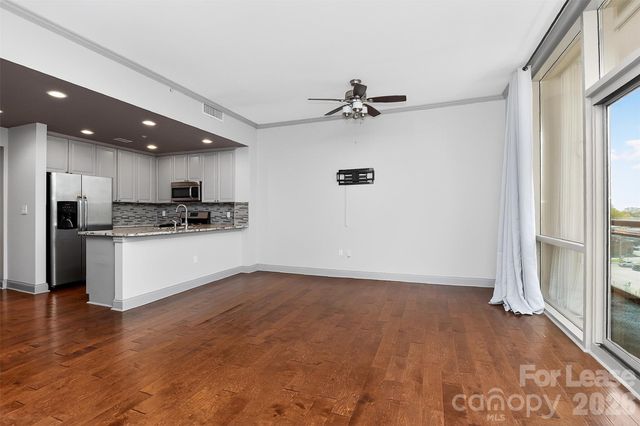 315 Arlington Avenue 705, Charlotte, NC 28203