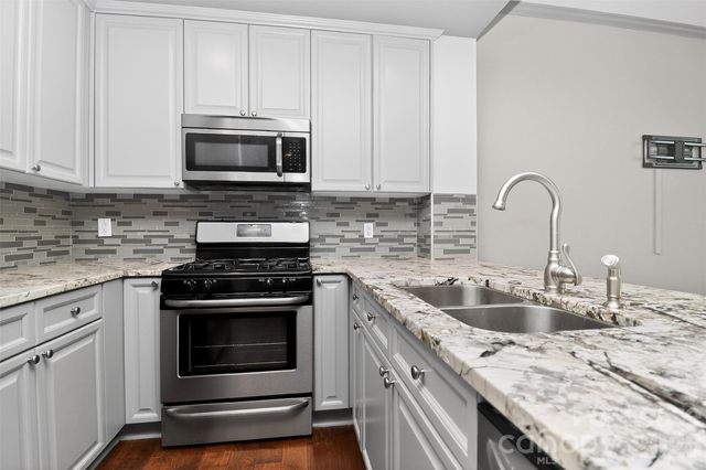 315 Arlington Avenue 705, Charlotte, NC 28203