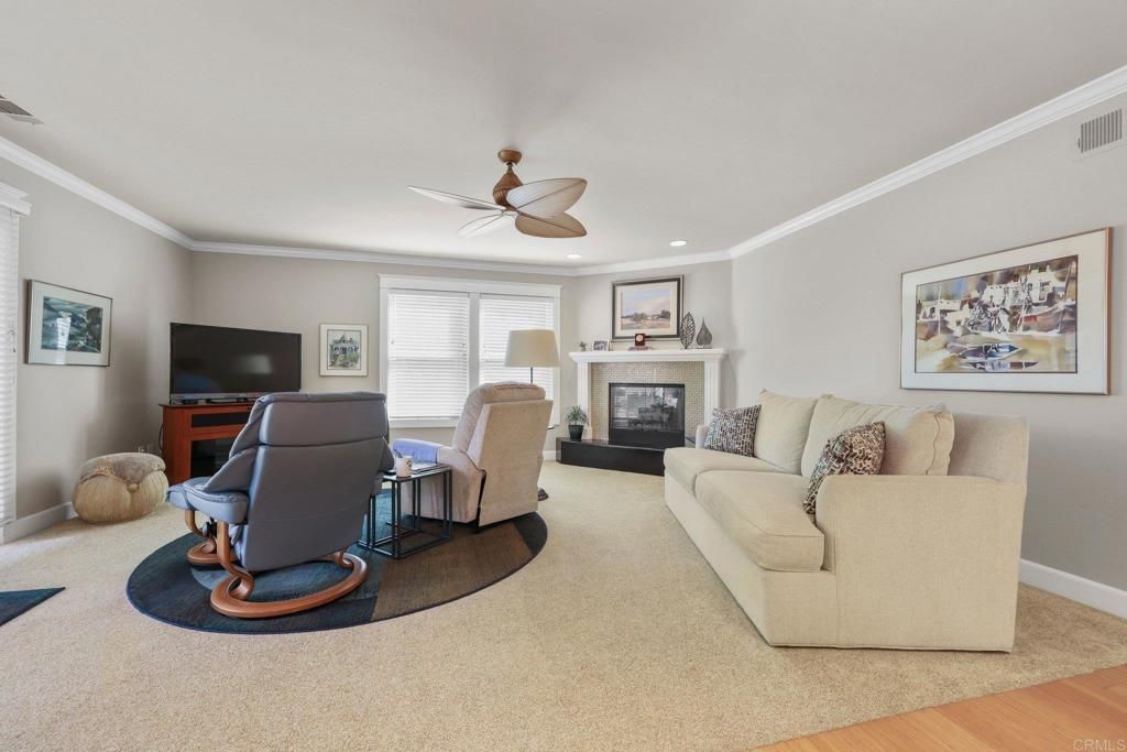 Image 12 of property listing at 3625 Filly Lane, Bonita, CA 91902