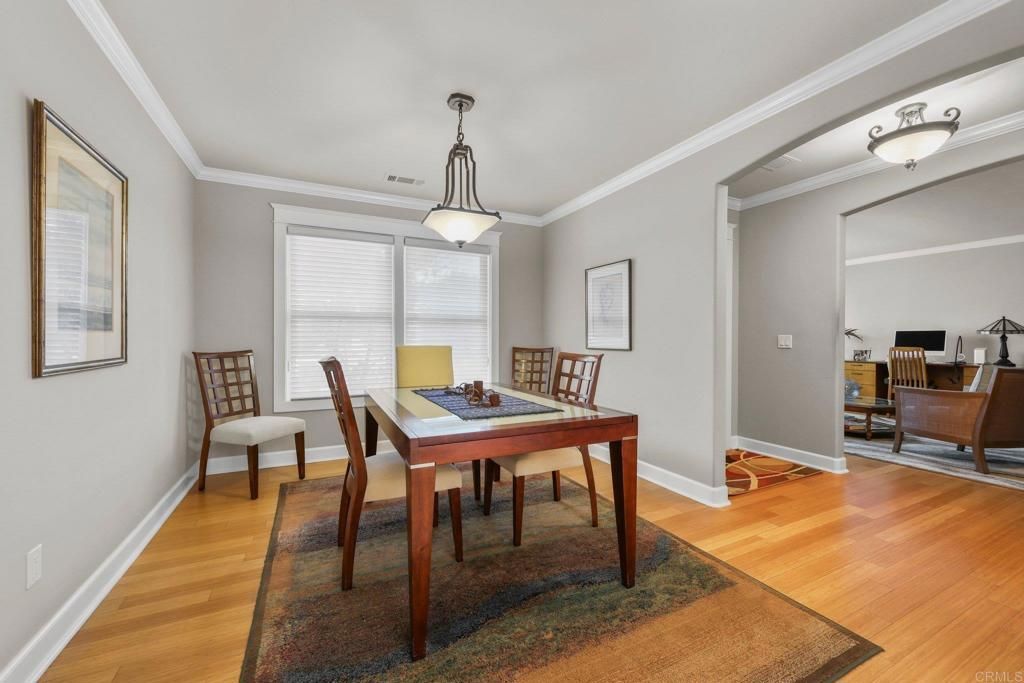 Image 9 of property listing at 3625 Filly Lane, Bonita, CA 91902