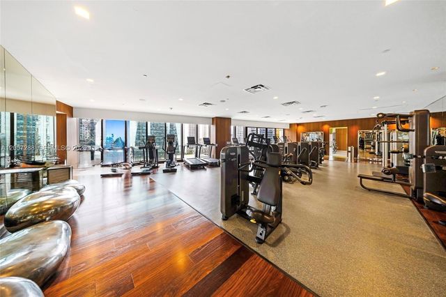 1300 S Miami Ave 3808, Miami, FL 33130