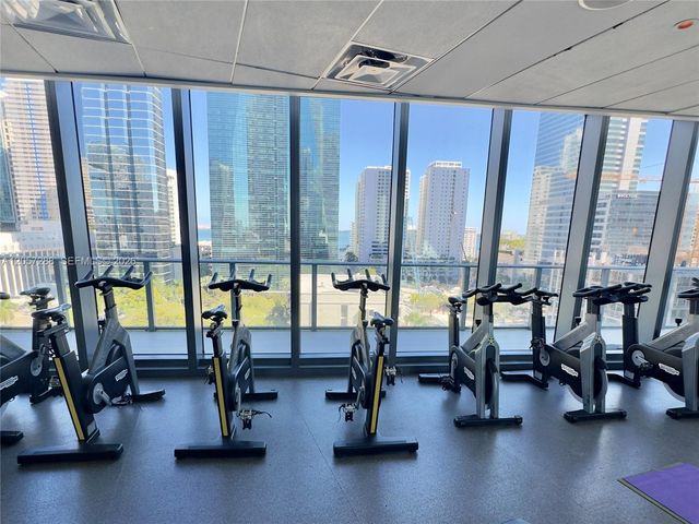 1300 S Miami Ave 3808, Miami, FL 33130