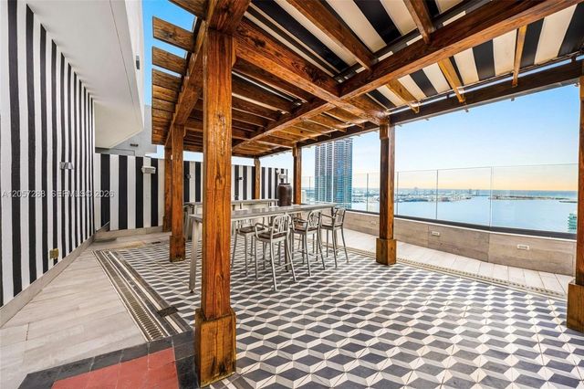 1300 S Miami Ave 3808, Miami, FL 33130