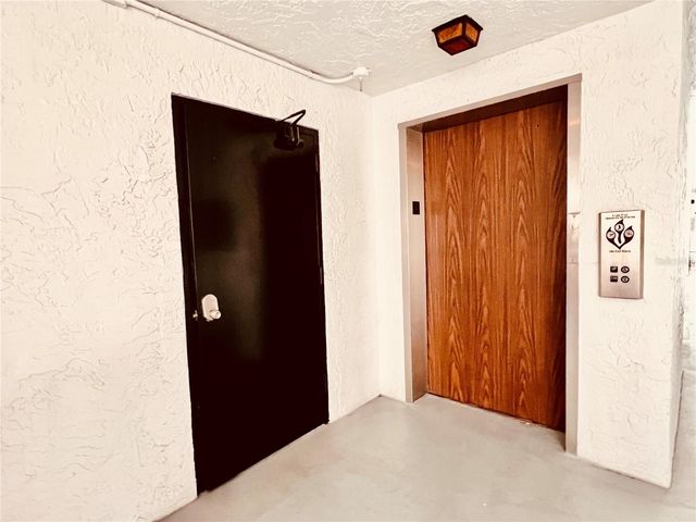 1200 37TH STREET N 302, St Petersburg, FL 33713