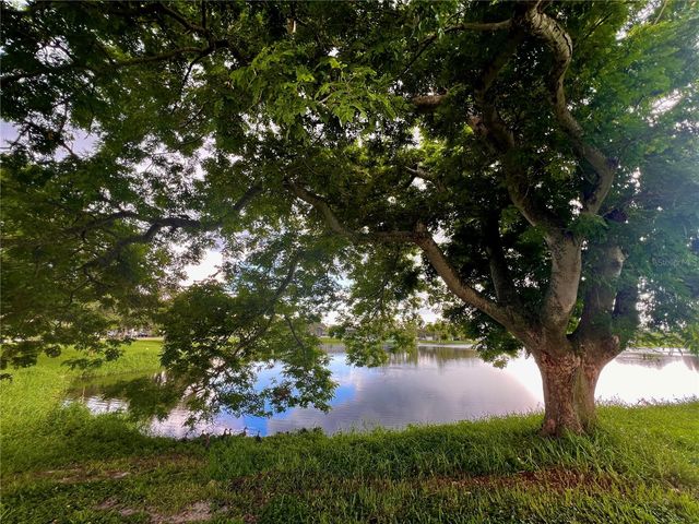 1200 37TH STREET N 302, St Petersburg, FL 33713