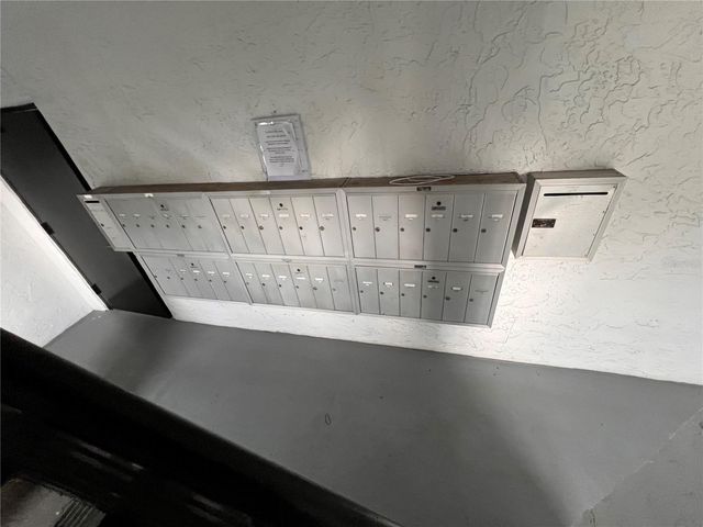 1200 37TH STREET N 302, St Petersburg, FL 33713