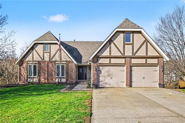 1404 Colony Drive, Kearney, MO 64060