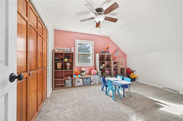 1404 Colony Drive, Kearney, MO 64060