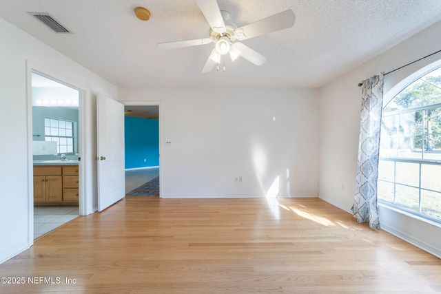 1055 OLD GAINESVILLE Highway, Interlachen, FL 32148