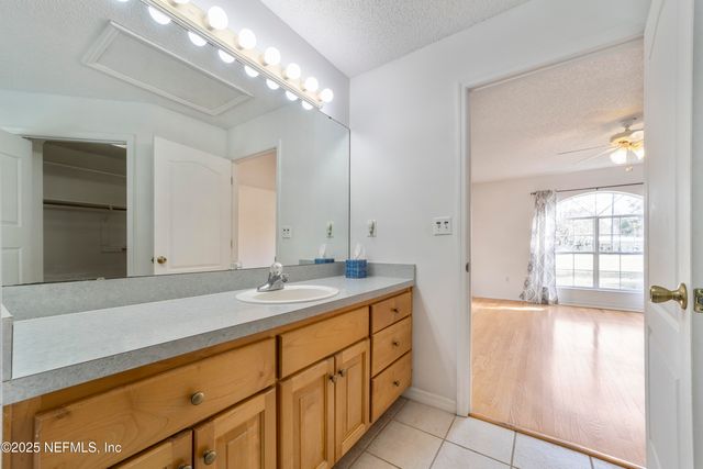 1055 OLD GAINESVILLE Highway, Interlachen, FL 32148