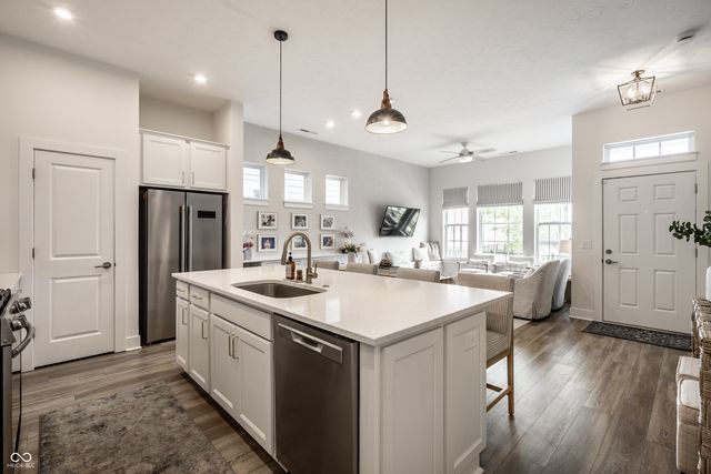 532 Steinbeck Place, Carmel, IN 46032