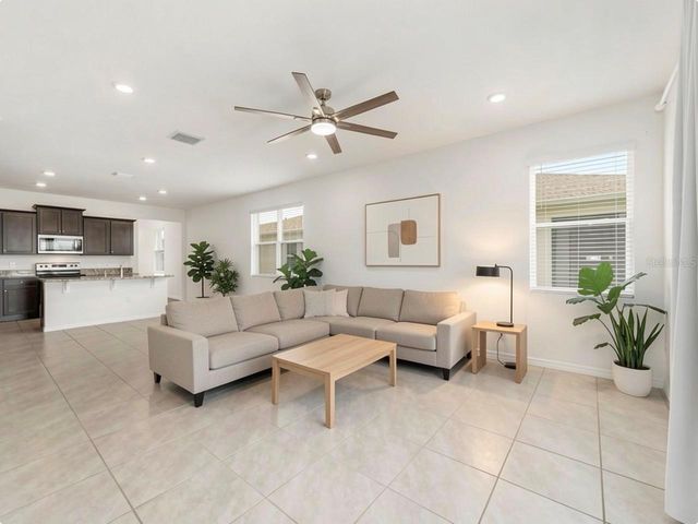 5051 STOKES WAY, Wildwood, FL 34785