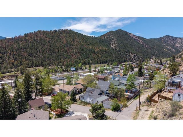 644 Virginia St, Idaho Springs, CO 80452
