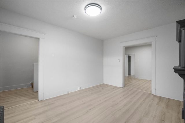306 Park Rd, Ambridge, PA 15003