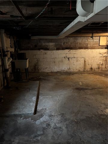 306 Park Rd, Ambridge, PA 15003